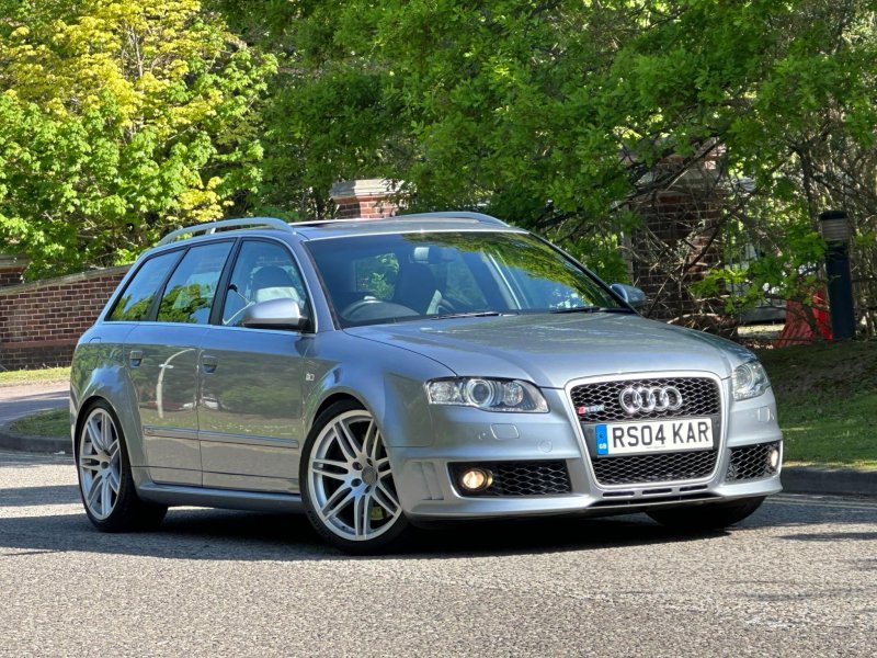 AUDI RS4 4.2 quattro 5dr