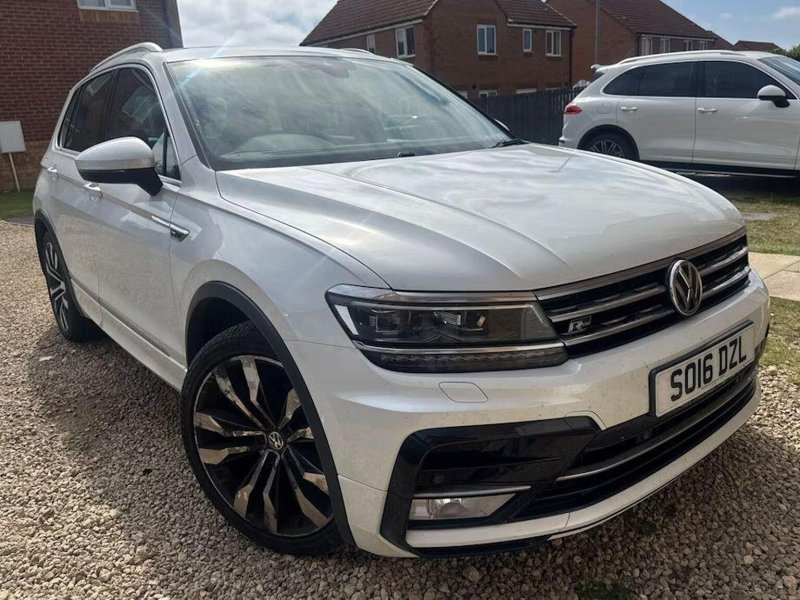 VOLKSWAGEN TIGUAN 2.0 TDI BlueMotion Tech R-Line DSG 4Motion Euro 6 (s/s) 5dr